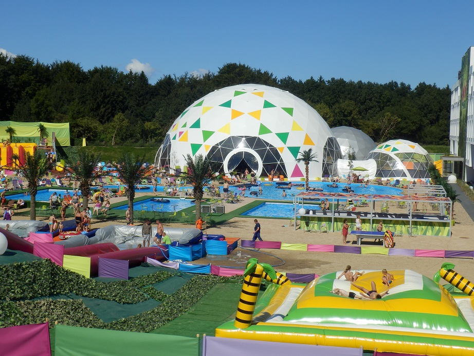 Władysławowo Lemon Park - aquapark baseny ze zjeżdżalniami